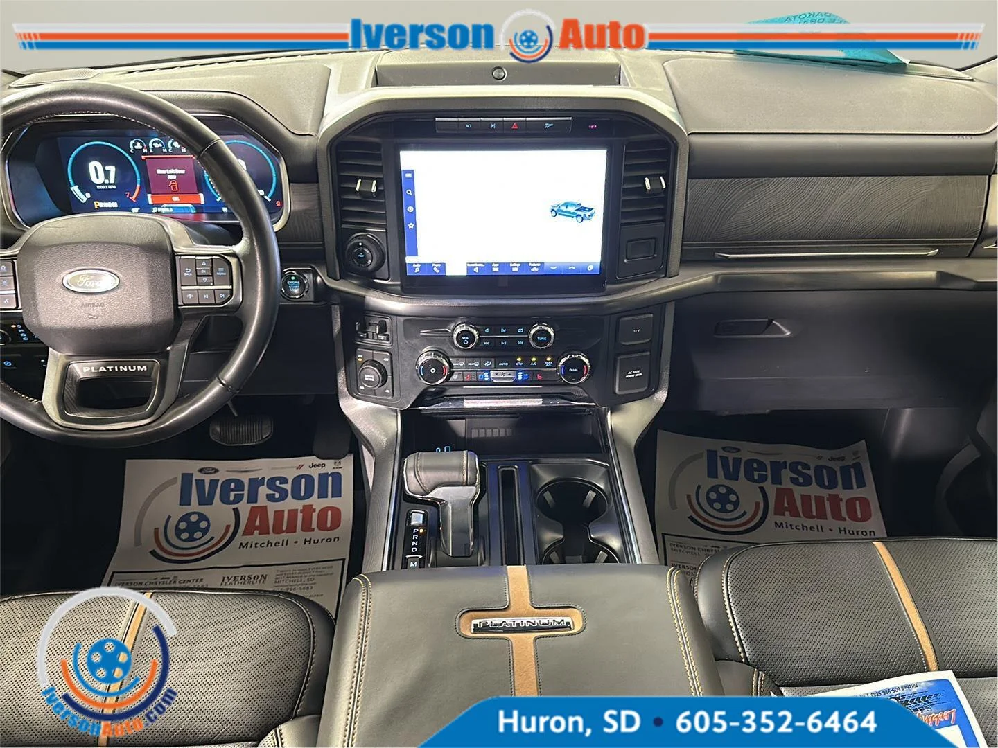 Used 2022 Star White Metallic Tri-Coat Ford Platinum image 28