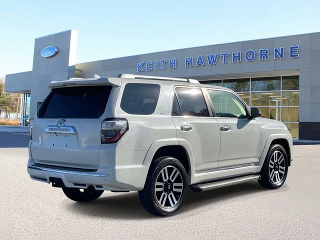 Used 2020 Blizzard Pearl Toyota Limited image 6