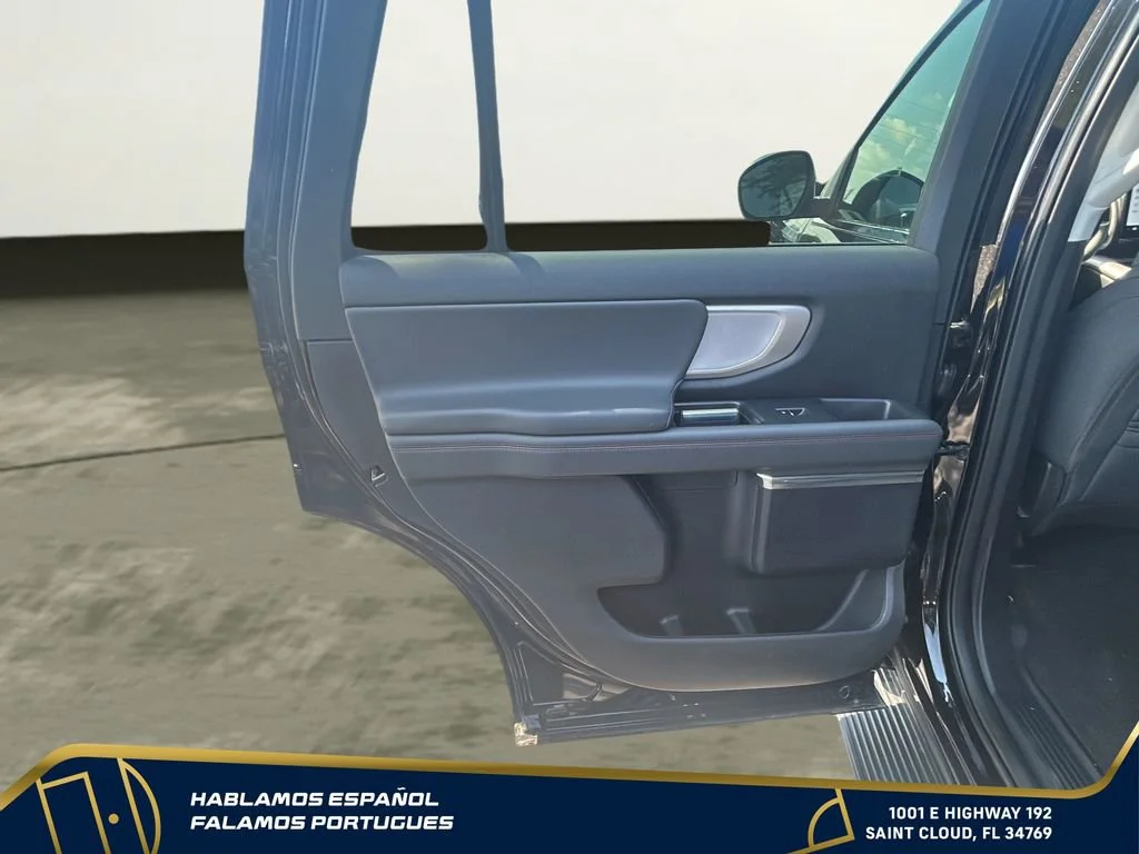 Used 2025  Ford Active image 24