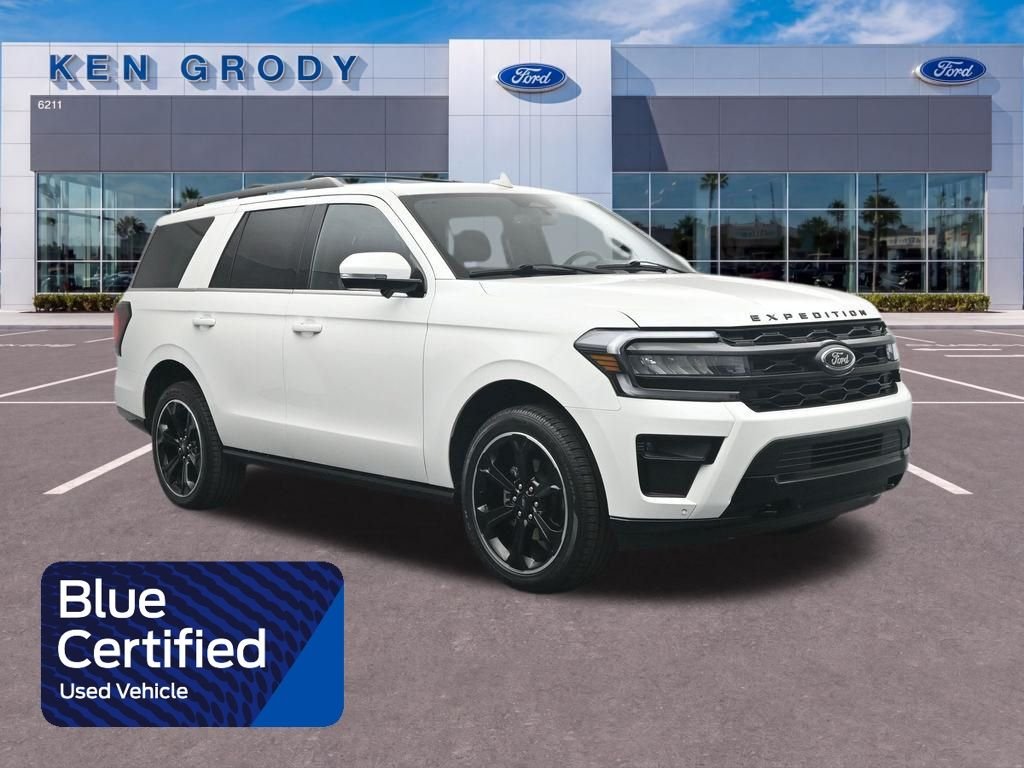 2023 Ford Expedition Limited 4X4's photo