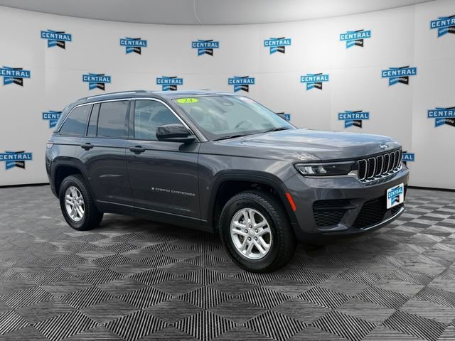 Certified Used 2023 Gray Jeep Laredo image 8