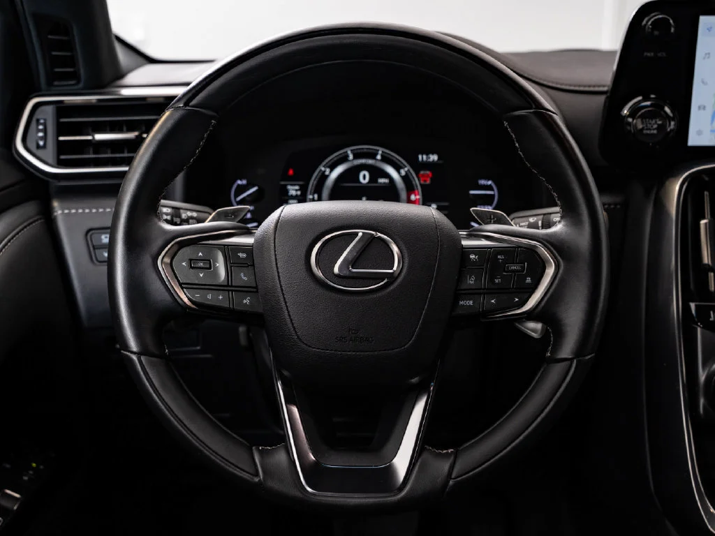 Used 2024 Manganese Luster Lexus 600 Luxury image 43