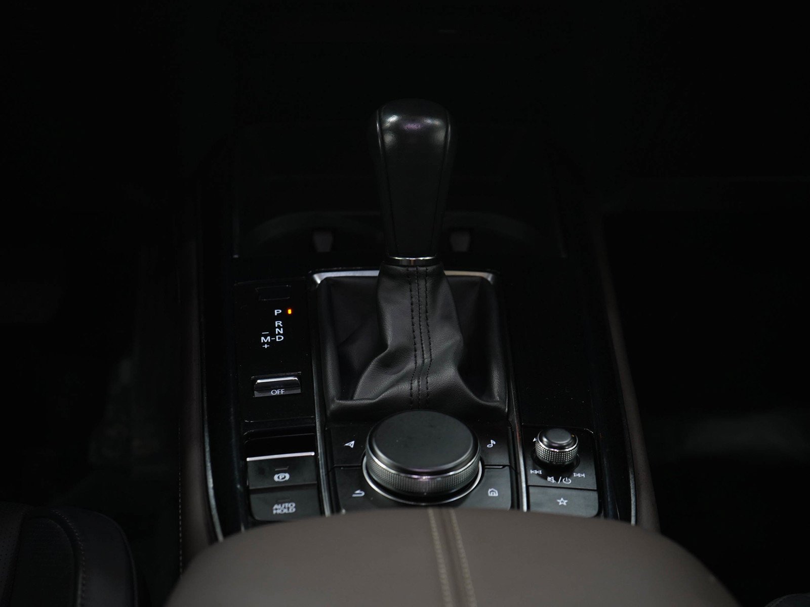 Used 2021 Machine Gray Metallic Mazda Premium image 20
