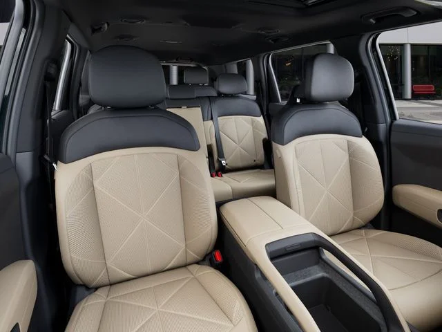New 2027 Green Kia EX image 15