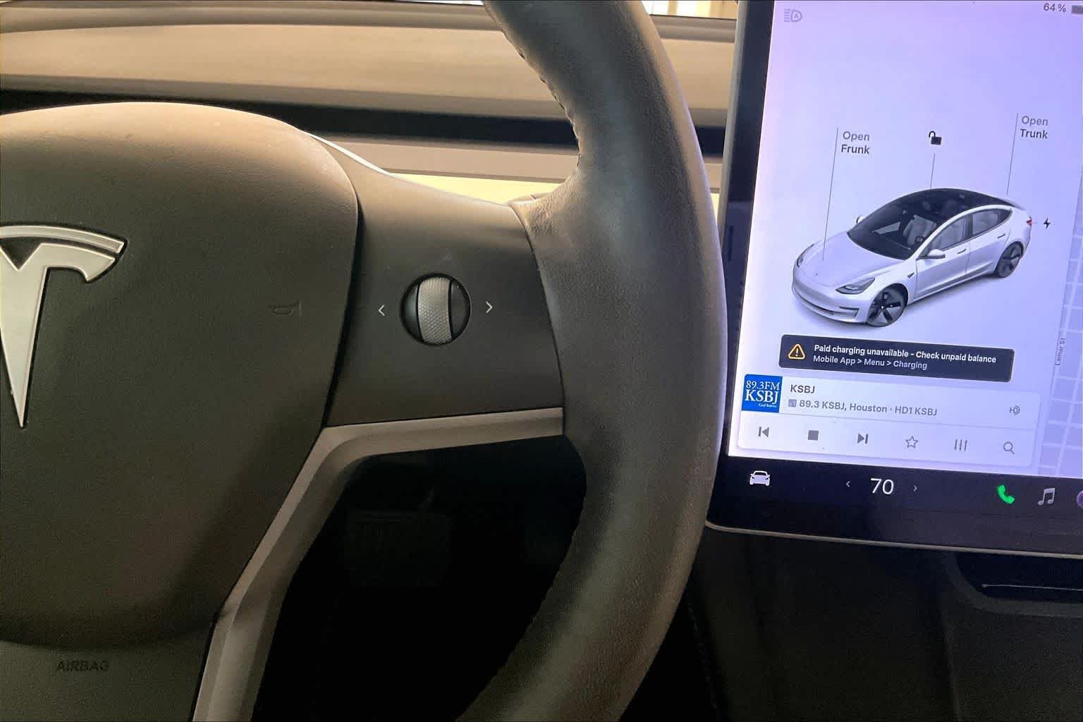 Used 2021  Tesla Standard Range Plus image 22