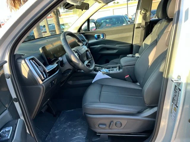 New 2026 White Kia S image 15