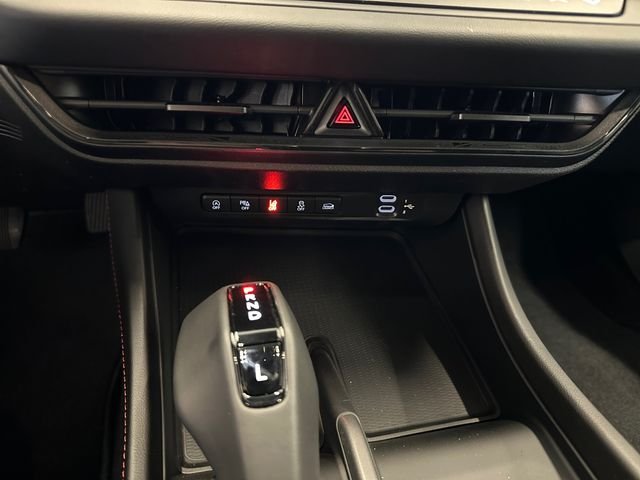 New 2026 Diamond Black Crystal Pearlcoat Dodge R/T image 28