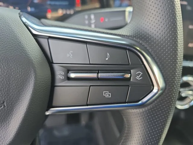 New 2025 Sterling Gray Metallic Chevrolet LT image 19