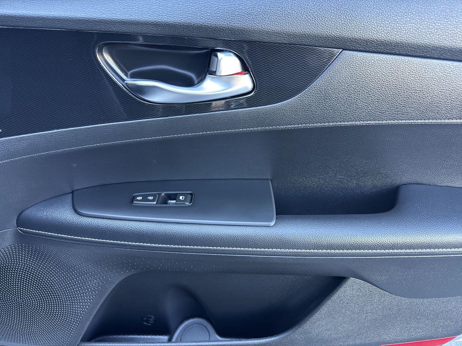 2023 Kia Forte GT-Line - Photo 32
