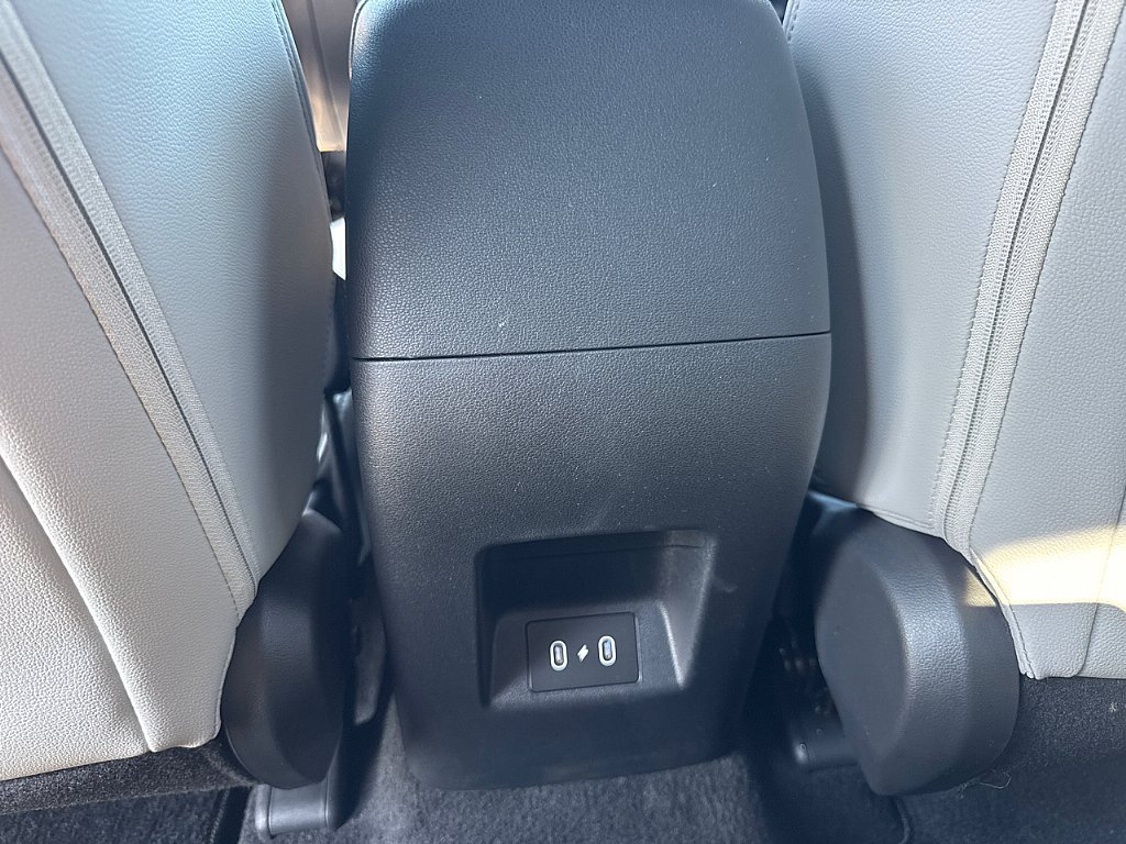 Used 2026 Blue Stone Hyundai SEL image 11