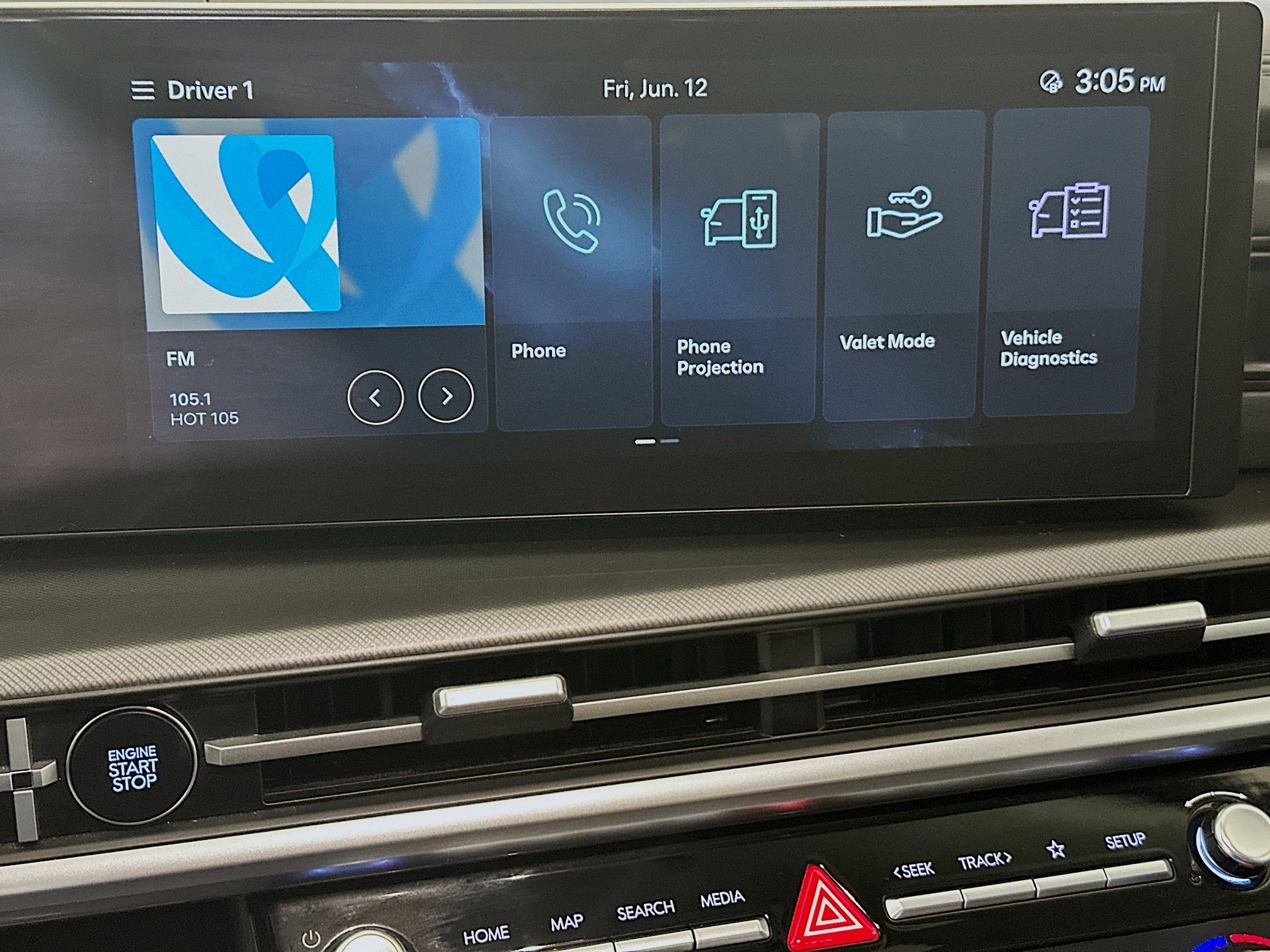 Used 2025 Atlantis Blue Hyundai SEL image 24