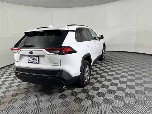 Certified Used 2024 ICE CAP Toyota  image 14