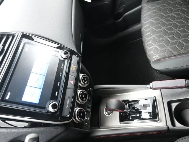 New 2026 Gray Mitsubishi 2.0 LE image 25