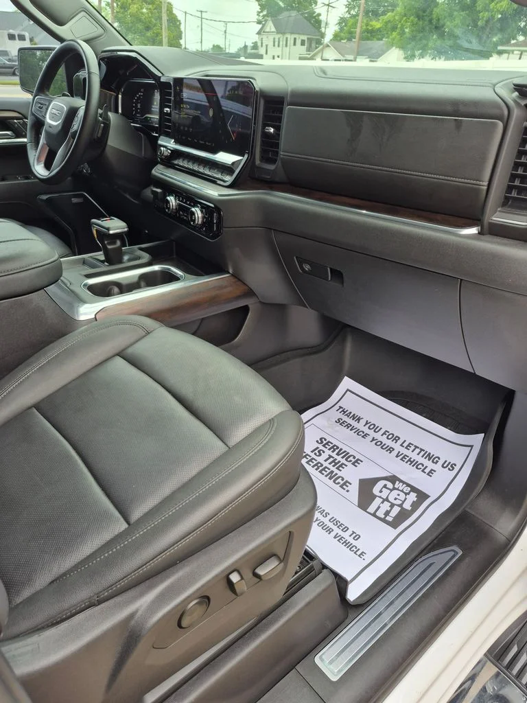 Used 2024 Summit White GMC SLT image 12