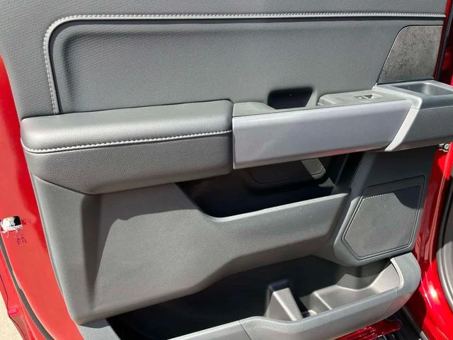 New 2026 Ruby Red Metallic Tinted Clearcoat Ford XLT image 16