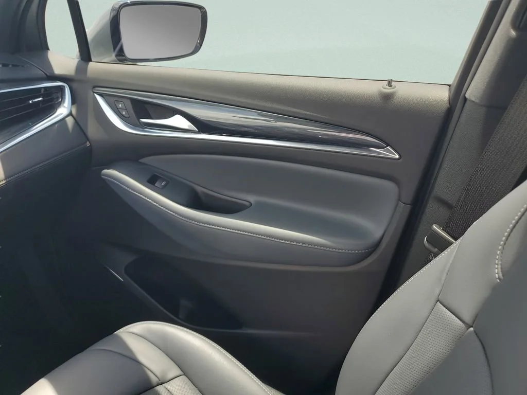 Used 2023 Moonstone Gray Metallic Buick Essence image 18