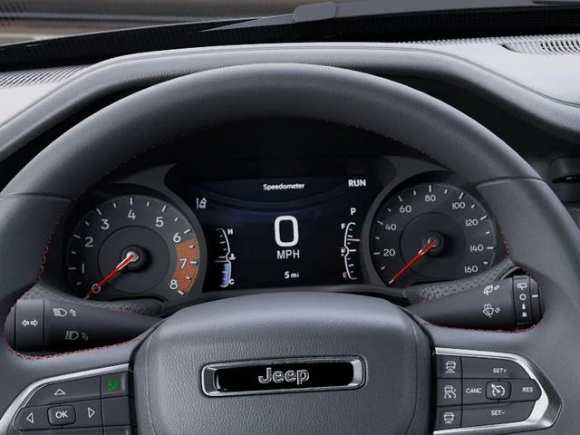 New 2026 Diamond Black Crystal Pearl-Coat Exterior Paint Jeep Trailhawk image 18