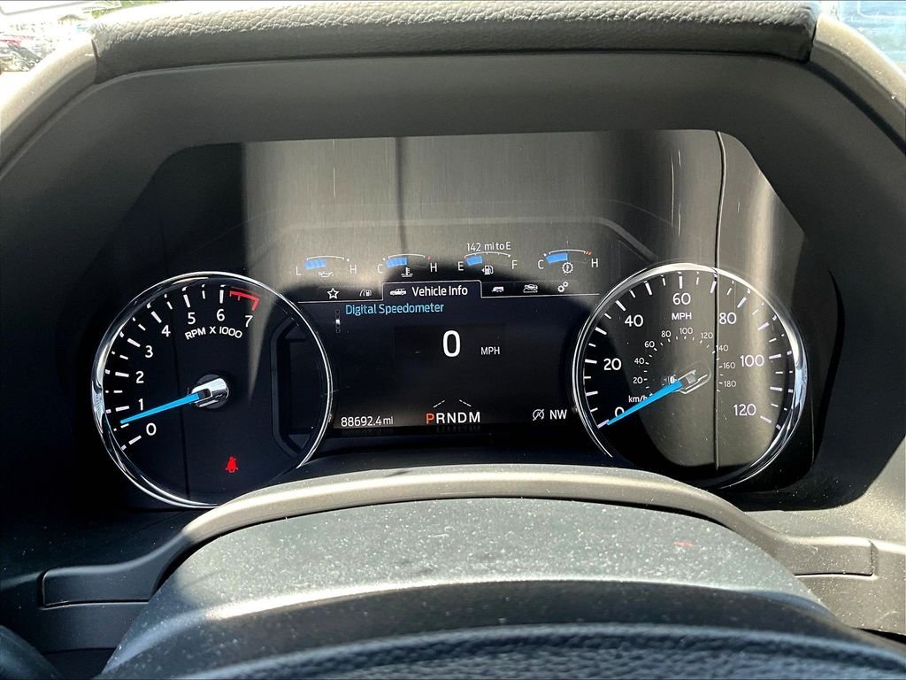 Used 2021 Black Ford XLT image 14