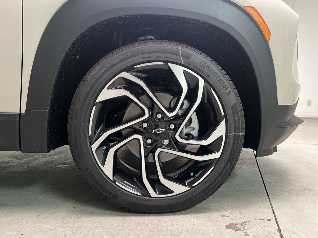 New 2026 White Sands Chevrolet RS image 10