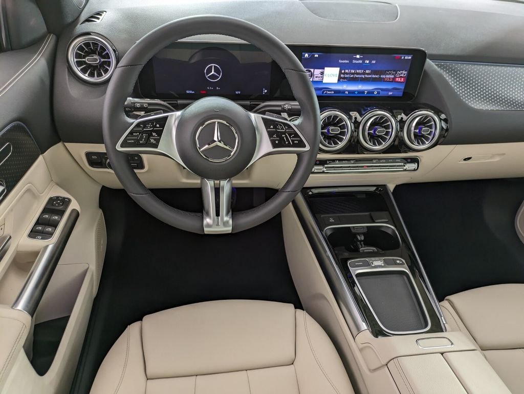 New 2026 Night Black Mercedes-Benz GLA 250 image 10