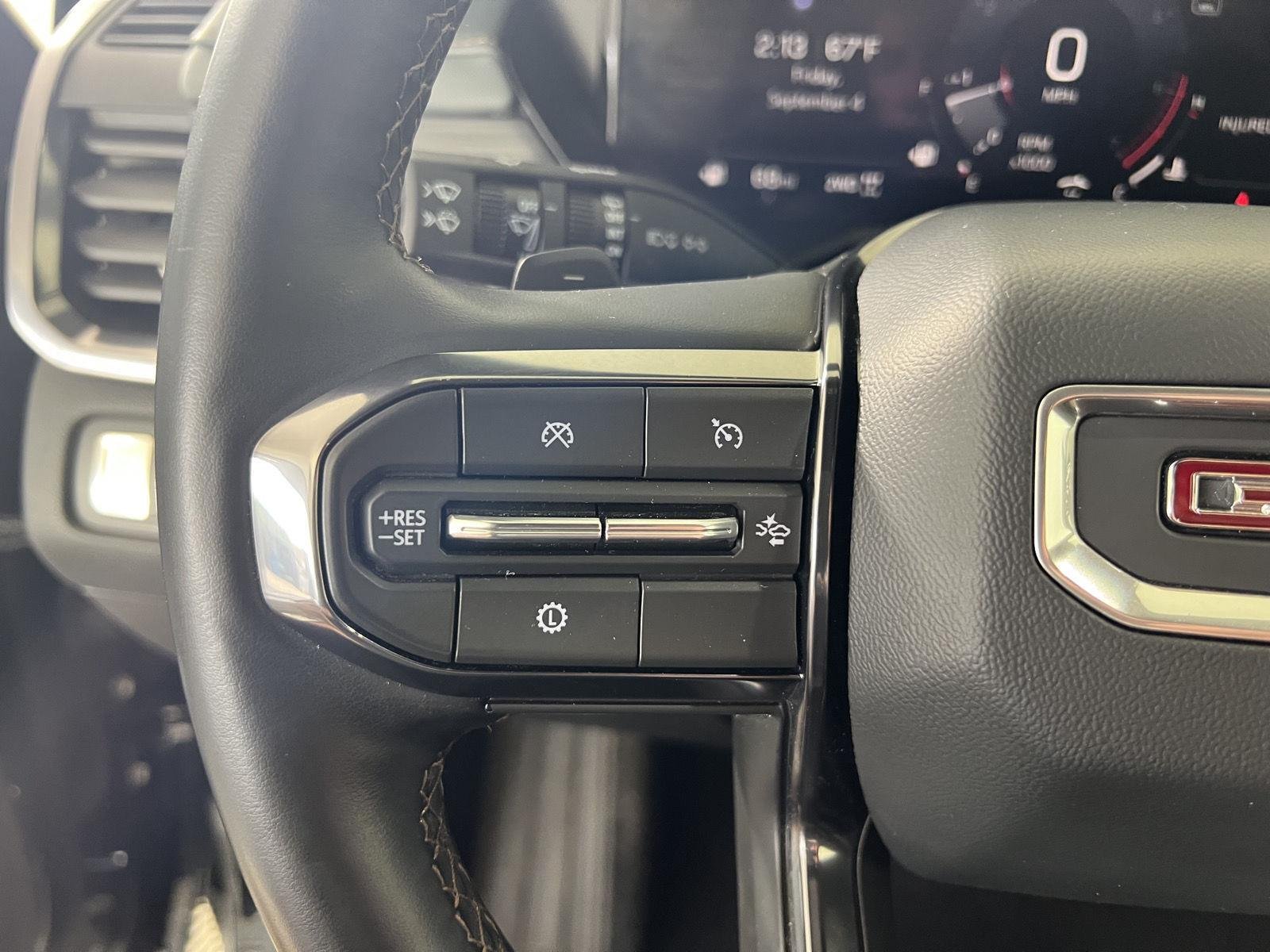Used 2025 Ebony Twilight Metallic GMC AWD AT4 image 10