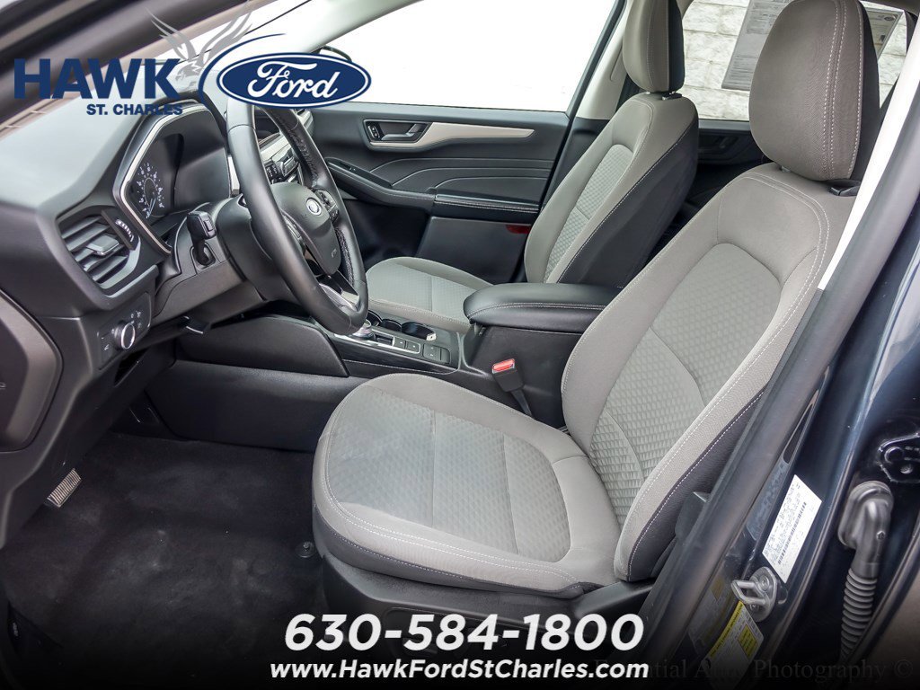 Certified Used 2022 Blue Metallic Ford SE image 8
