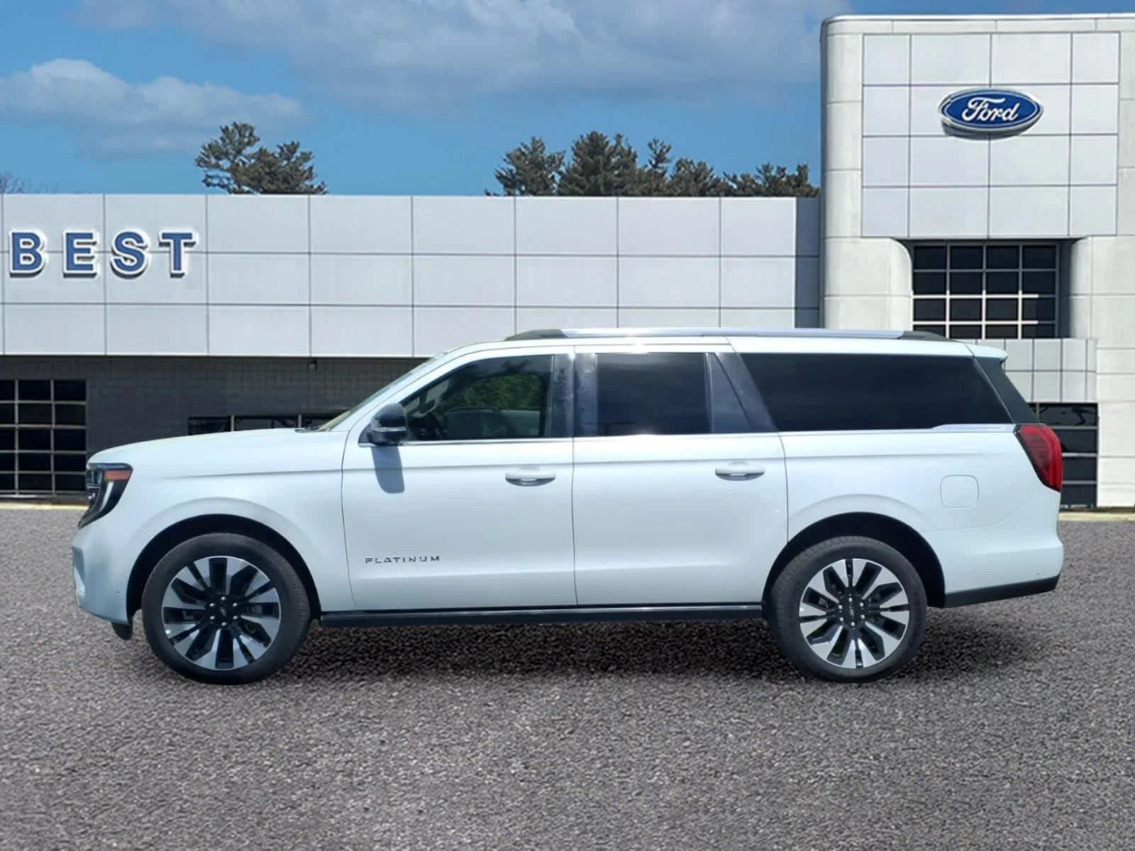 Used 2025 Space Silver Metallic Ford Platinum image 10