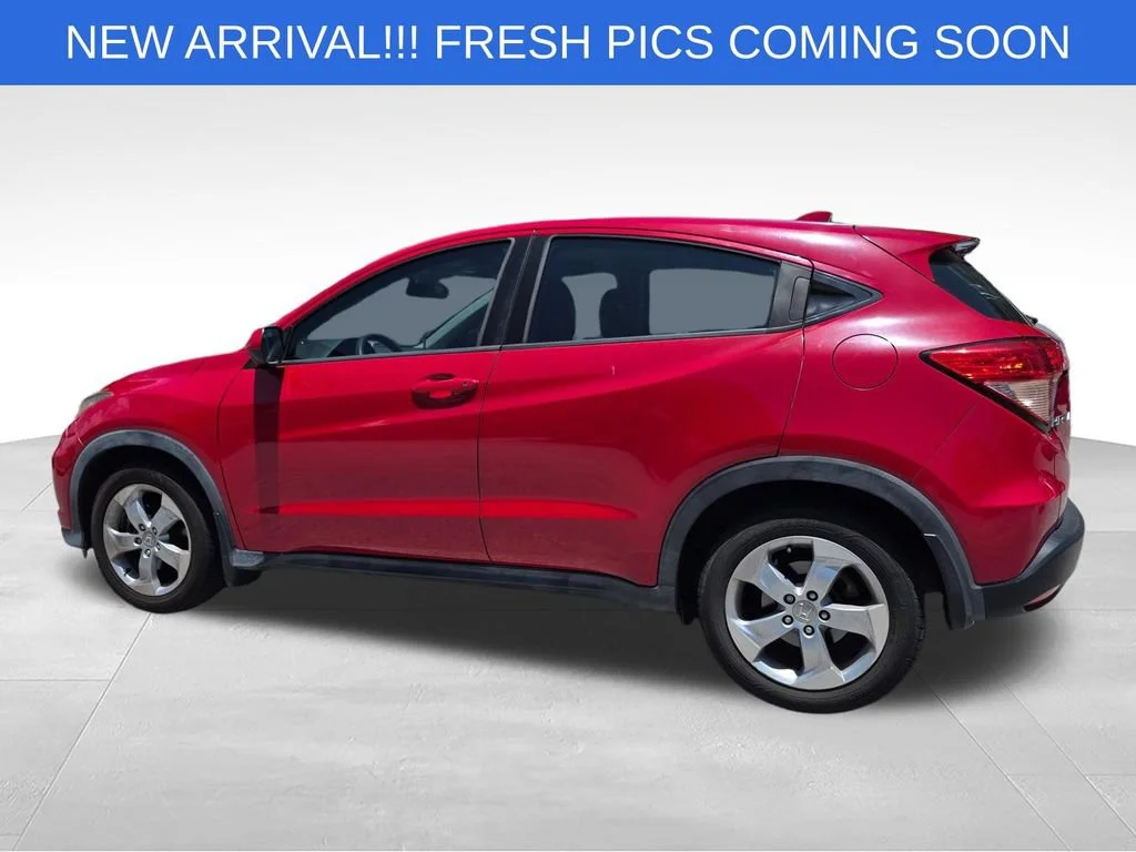 Used 2016 Red Honda LX image 4