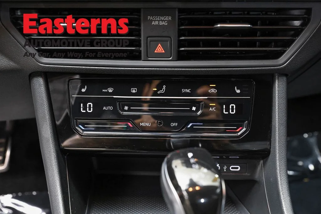 Used 2025 Black Volkswagen 1.5T Sport image 19