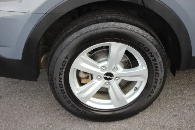 Used 2023 Silver Kia LX image 37