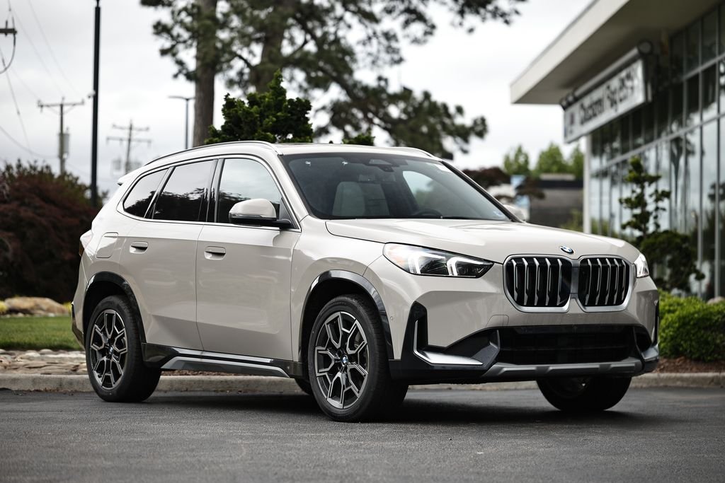 2026 BMW X1 xDrive28i's photo
