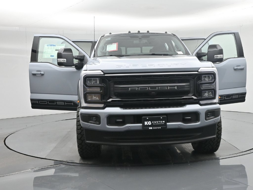 New 2026 Glacier Gray Metallic Tri-Coat Ford Lariat image 35