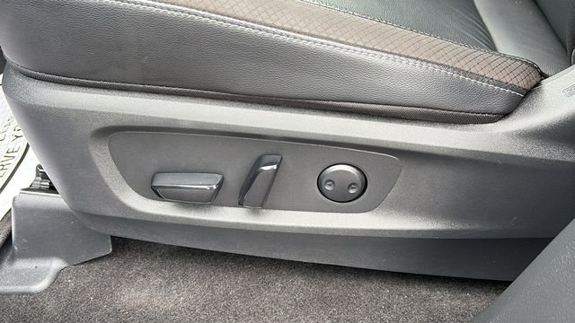 Used 2024 Black Nissan SL image 10
