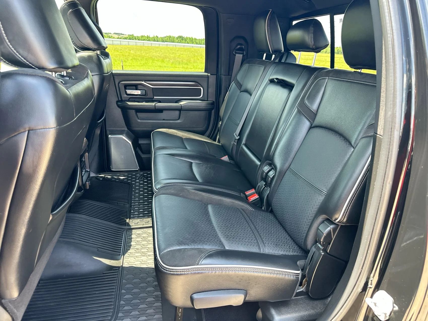 Used 2025 Diamond Black Crystal Pearlcoat Ram Laramie image 24