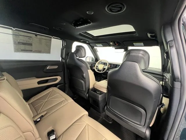New 2027 Black Kia EX image 40