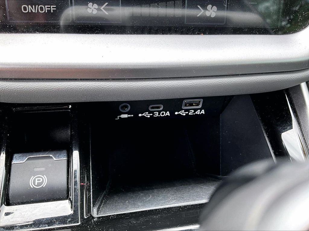 Used 2025 Magnetite Gray Metallic Subaru Premium image 27