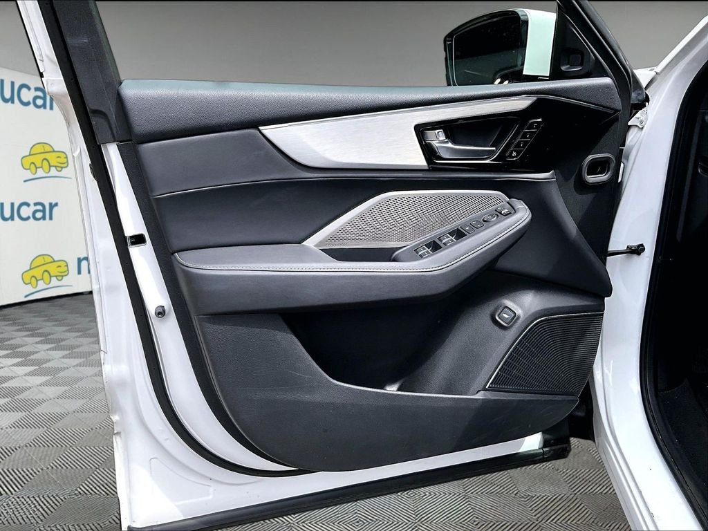 Used 2024 White Acura Technology image 6
