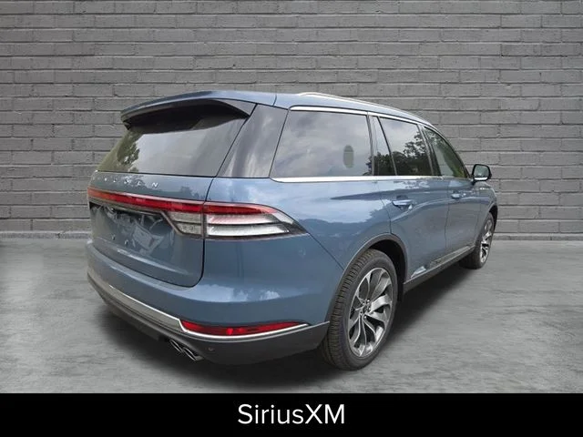 New 2027 Whisper Blue Metallic Clearcoat Lincoln Reserve image 7