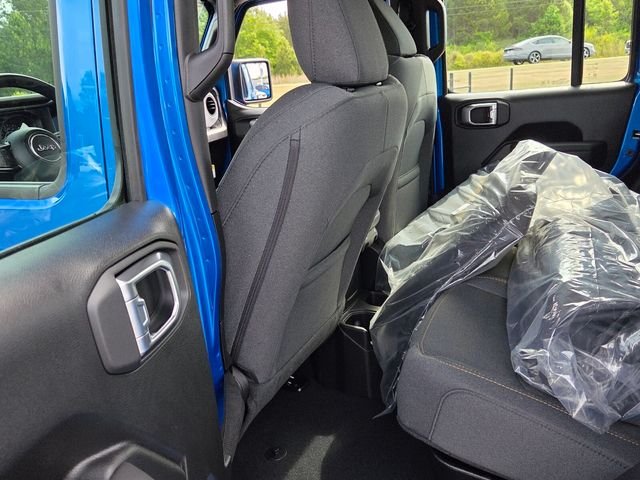 New 2026 Hydro Blue Pearl-Coat Exterior Paint Jeep Sport image 8