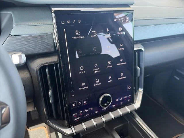 New 2027 Silver GMC AT4 image 17