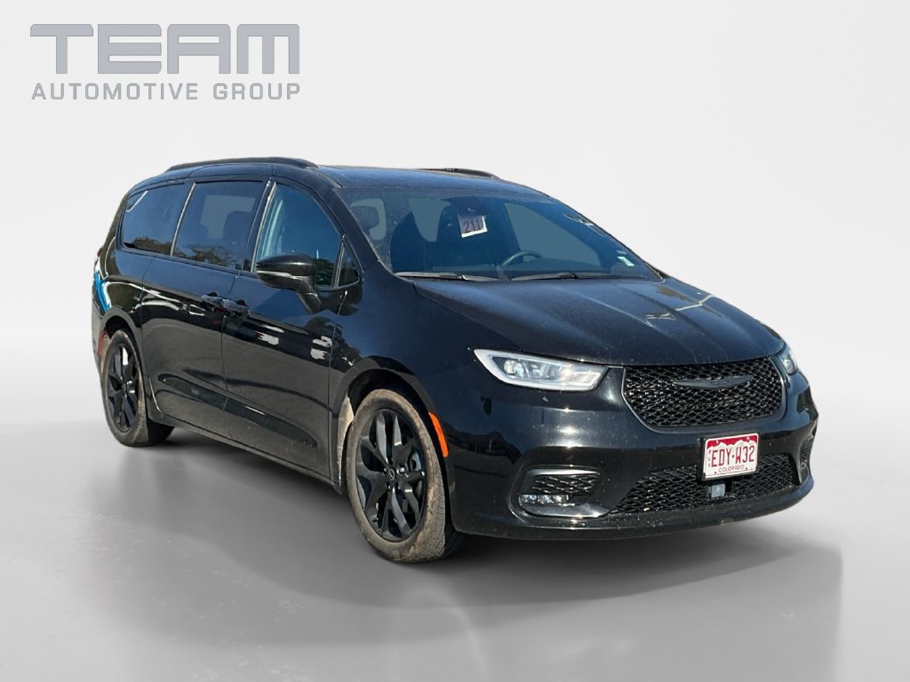 2025 Chrysler Pacifica