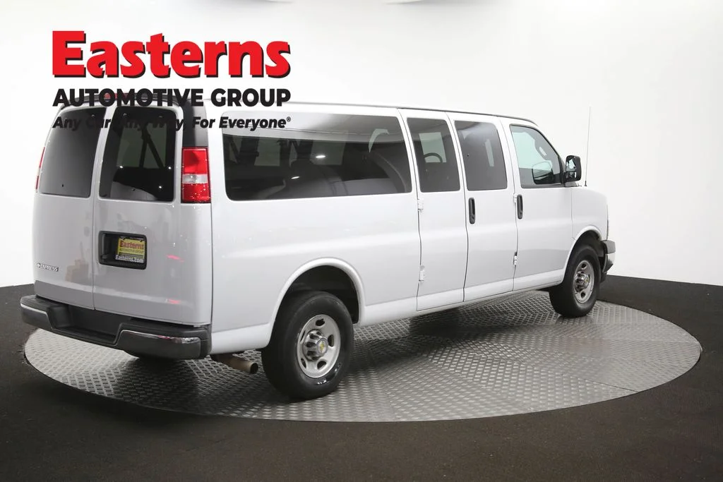 Used 2024 White Chevrolet LT image 39