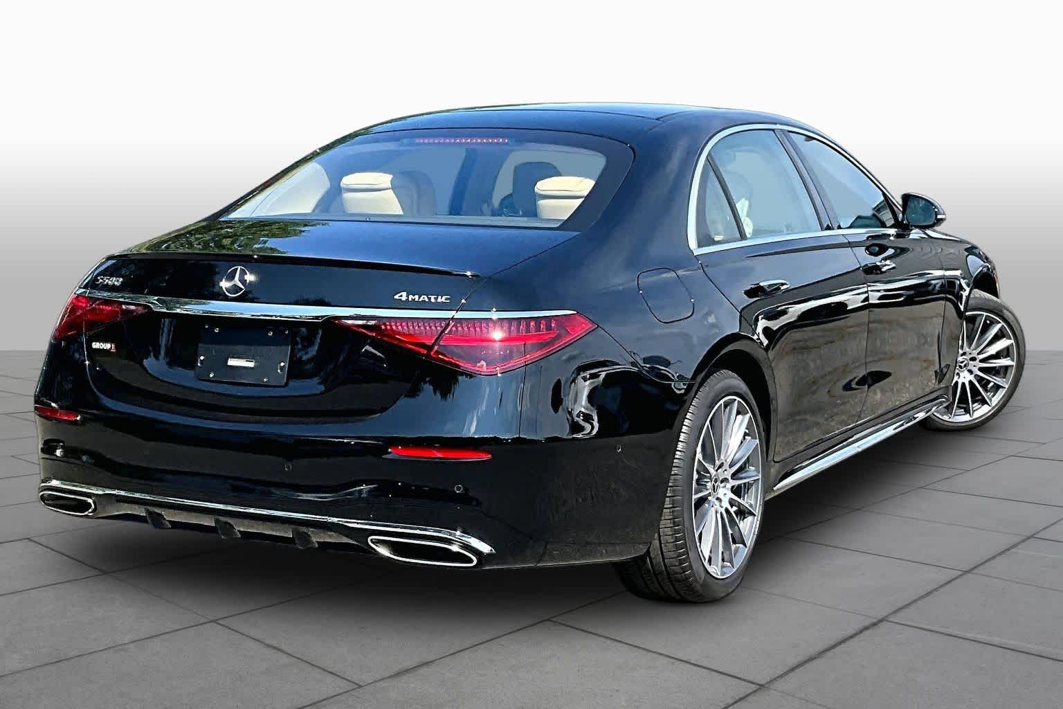 Used 2025 Black Mercedes-Benz S 580 image 13