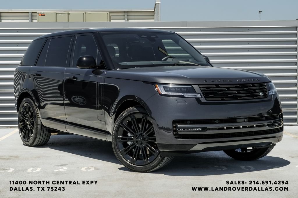 New 2026 Carpathian Gray Land Rover SE image 4