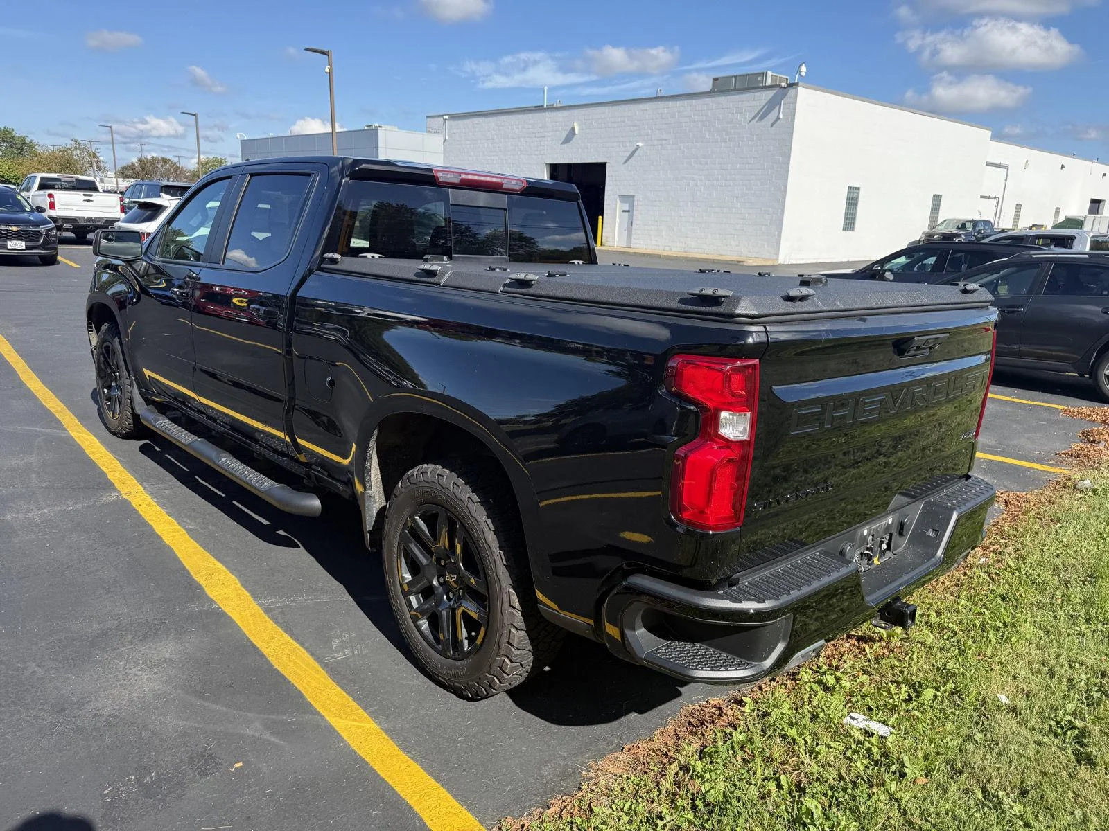 Used 2023 Black Chevrolet RST image 5