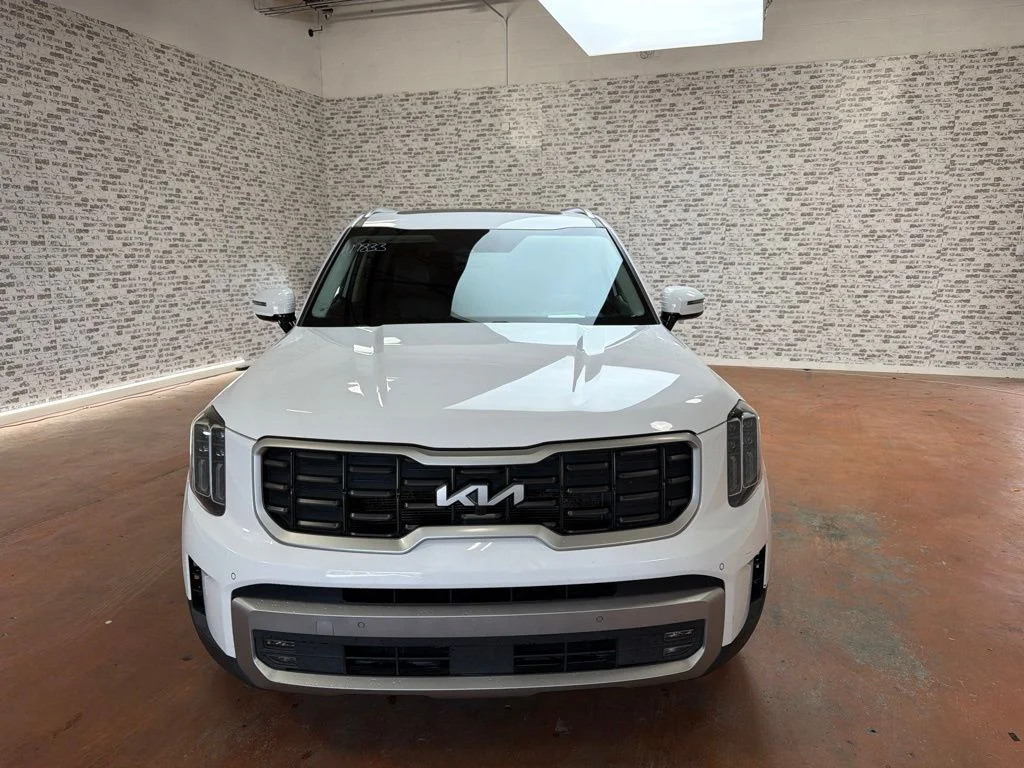 Used 2023 Glacial White Pearl Kia SX-Prestige image 2