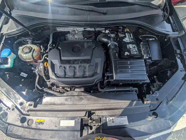Certified Used 2018 Black Volkswagen 2.0T S image 21