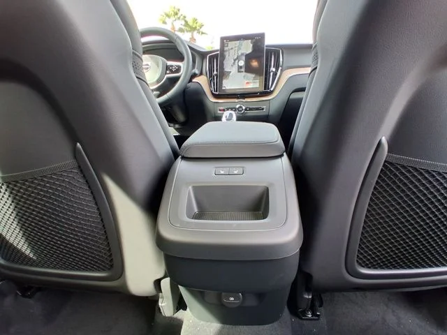 New 2026 Crystal White Volvo Plus image 12