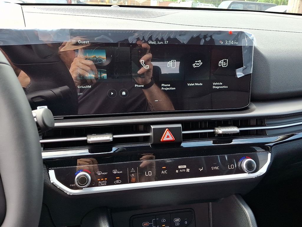 New 2026 Wolf Gray Kia EX image 8