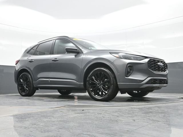 Used 2024 Gray Ford ST-Line Elite image 23